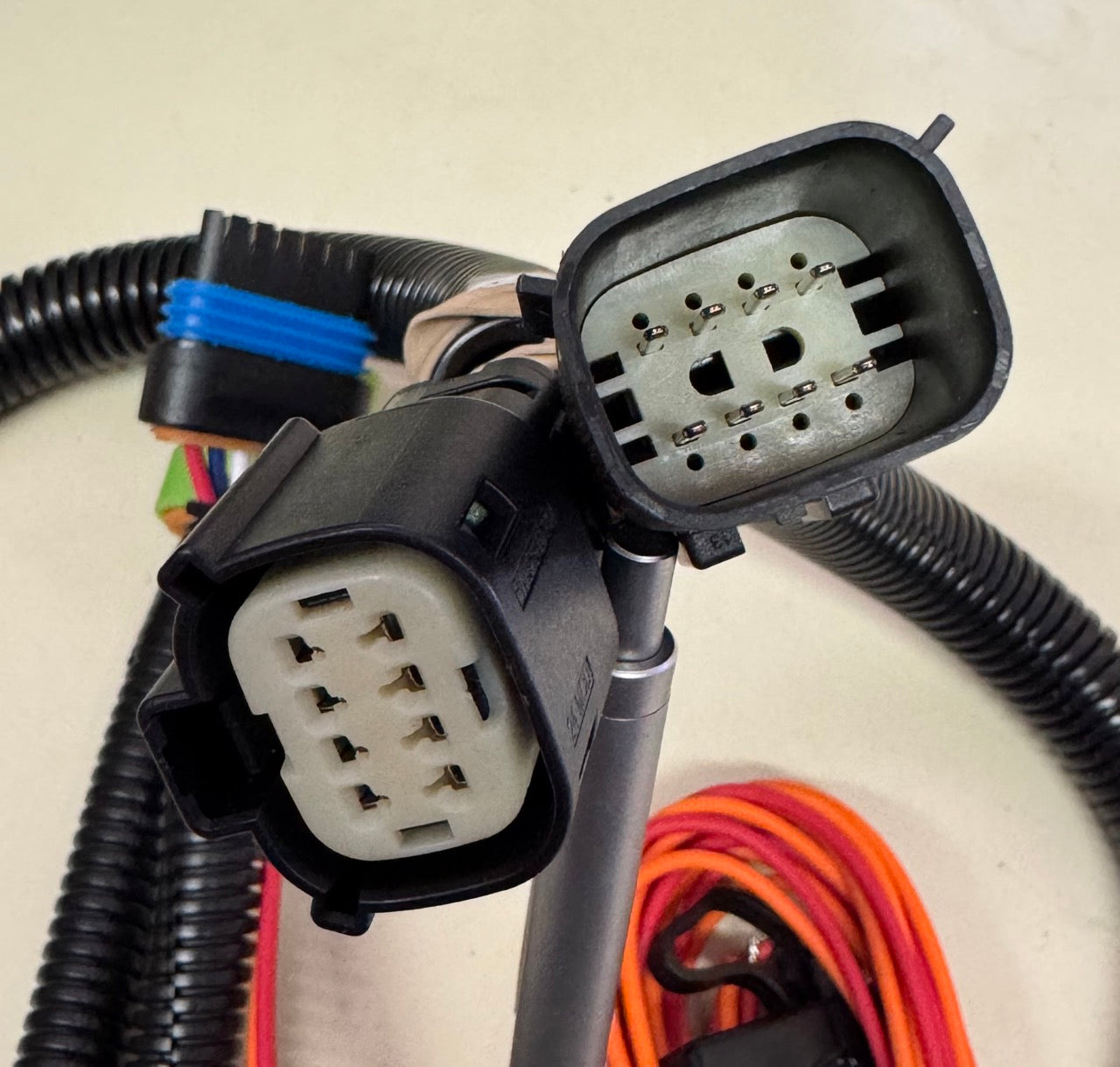 07781	ADAPTER KIT 2016 & UP GM LED (ONLY WIRING)